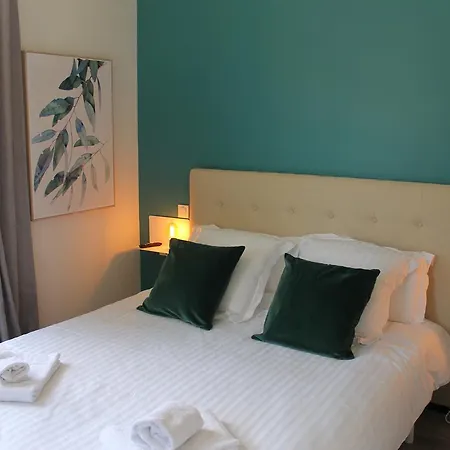 La Belle Terrasse Avec Climatisation Et Parking Prive