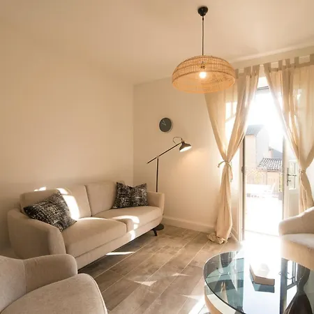 La Belle Terrasse Avec Climatisation Et Parking Prive Lägenhet Sarlat-la-Canéda