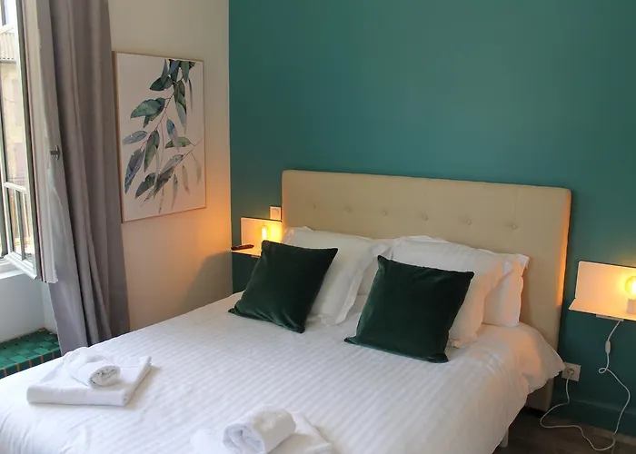 La Belle Terrasse Avec Climatisation Et Parking Prive